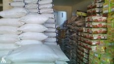 بعد احتجاجات غاضبة.. فتح مخازن الغذاء في بابل وتسليم السلة التموينية للوكلاء