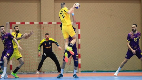 الكرخ يفوز على الشرطة ويضرب موعداً مع الحشد الشعبي بدوري كرة اليد