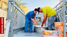 بادرة شبابية.. “العصير المثلج” يروي عطش طلاب البكالوريا في بابل (صور)