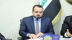 ابن النائب  ..يشرف على حالة الاعتداء … بالزي العسكري و بالهروات اعتداء النائب مقدام الجميلي وحمايته على نجل عميد كلية في تكريت