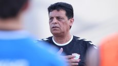 عبدالغني شهد يرحل عن نادي زاخو