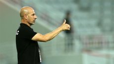 شنيشل يكشف تأثير إقامة مباريات الملحق الآسيوي في السعودية وقطر