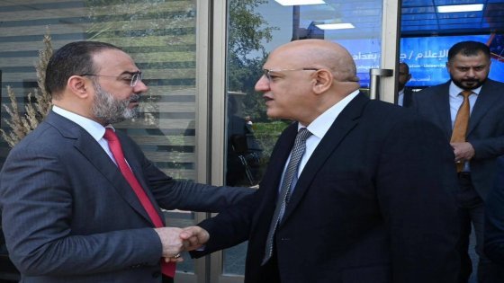 رئيس هيأة الإعلام والاتصالات يلتقي عميد كلية الإعلام ويؤكد على أهمية التبادل الأكاديمي والتدريب الطلابي