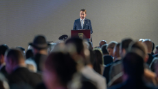 فرنسا تشيد بـ”حياد بغداد” في المنطقة وتحث على حل الخلافات مع اربيل