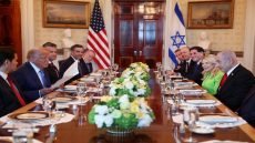 آمال معلقة على قمة ترامب-نتنياهو تنتهي دون حصاد كبير