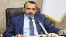 لماذا تركزون على الأجانب؟..وزير العمل يخاطب شركات استقدام العمالة: شغلوا العراقيين وسندعمكم