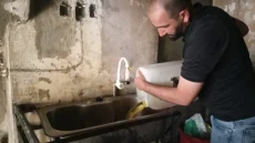 صحة نينوى تنفذ حملات تفتيشية وتضبط زيت طعام مجهول المصدر