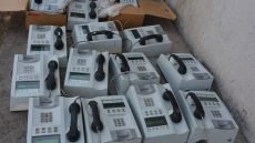 مشروع متكامل ..يخدم السجناء وإدارة السجن.. نصب كابينات اتصال جديدة في “العدالة 2”