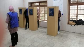 مصادر : اكثر من 10 أحزاب ستعلن انسحابها من الانتخابات المقبلة