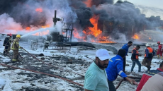 النفط: حريق مستودع البرجسية عرضي ولم يؤثر في عمليات التصدير