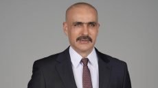 ارتدى البدلة الرسمية.. ناصر الغنام يغادر خندق البندقية ويعلن ترشحه للانتخابات ممثلاً عن بغداد