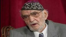 ما حدث بين نصير الجادرجي والجواهري .