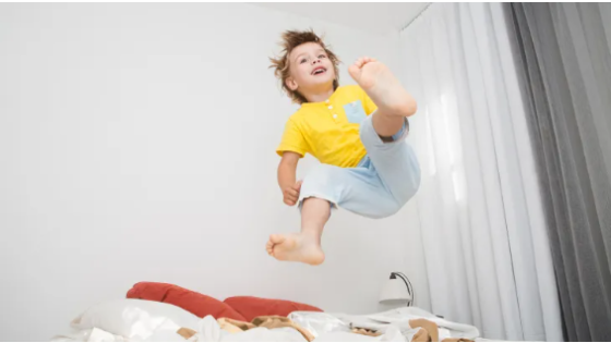 إرباك الوعي الطفولي بين الضبط التربوي وحقّ النمو الحر / نرجس الشجيري