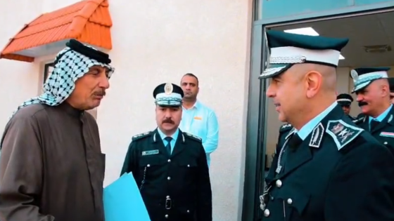 بالفيديو مدير المرور العام يلتقي بالمواطنين في دوائر تسجيل المركبات ويتابع انجاز معاملاتهم علاقات واعلام المرور 26 تشرين الثاني 2025