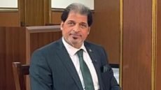 خبير قانوني : يوضح الأثر الدستوري والسياسي للدعوة إلى جلسات استثنائية في الأيام الأخيرة من عمر البرلمان “الوقت الضائع “