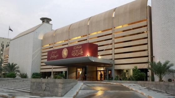 غلطة واتساب” تثير ضجة في البرلمان.. رسالة مسربة تكشف مخططات الحزب الديمقراطي الكردستاني