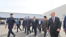 لتخفيف العبء عن المراجعين .. وزير الداخلية يفتتح مجمع تسجيل المركبات وإجازات السوق في مدينة الكاظمية