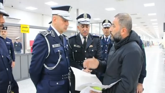 بالفيديو مدير المرور العام الفريق الدكتور عدي سمير الحساني يتفقد موقع الرستمية لتسجيل المركبات واصدار اجازات السياقة ويلتقي بالمواطنين ويطلع على الخدمات المقدمة لهم خلال مراجعتهم لمواقع التسجيل ،