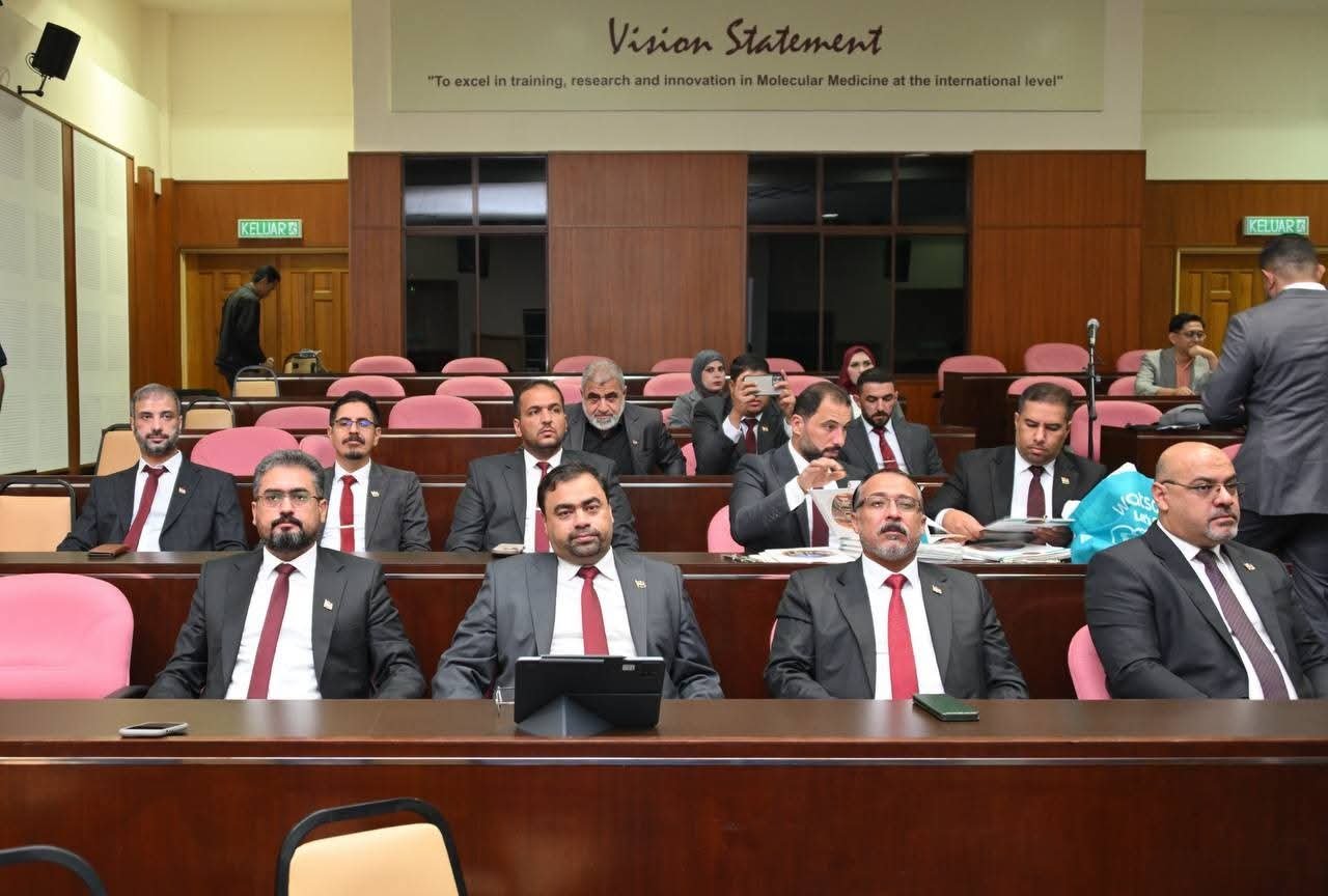 جامعة الفرات الأوسط التقنية تقيّم دورة تخصصية في الأنظمة الصحية الذكية بالتعاون مع جامعة USM الماليزية 3 WhatsApp Image 2025 12 14 at 9.47.48 AM