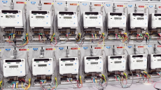 الكهرباء تبدأ رسمياً بنصب العدادات الذكية في بغداد و4 محافظات