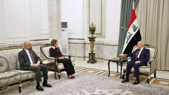 رئيس الجمهورية يطالب بوضع حلول نهائية للمهجرين وعودة آمنة لهم