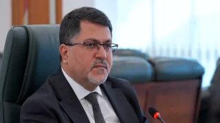 تواقيع نيابية لاستجواب رئيس هيئة الاستثمار العراقية