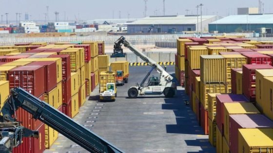 تواقيع نيابية لإلغاء قرار زيادة التعرفة الجمركية