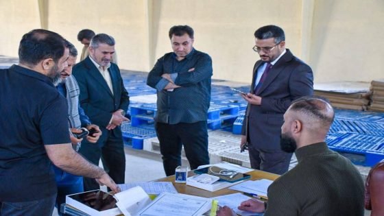 التربية تدعم مدارس ميسان بـ 1100 جهاز لوحي