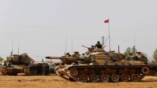 لتصفية المسألة الكردية ..تركيا تهدد مرة ثانية: تواصلنا مع الحشد الشعبي وسندخل للعراق.. تعلموا الدرس من سوريا