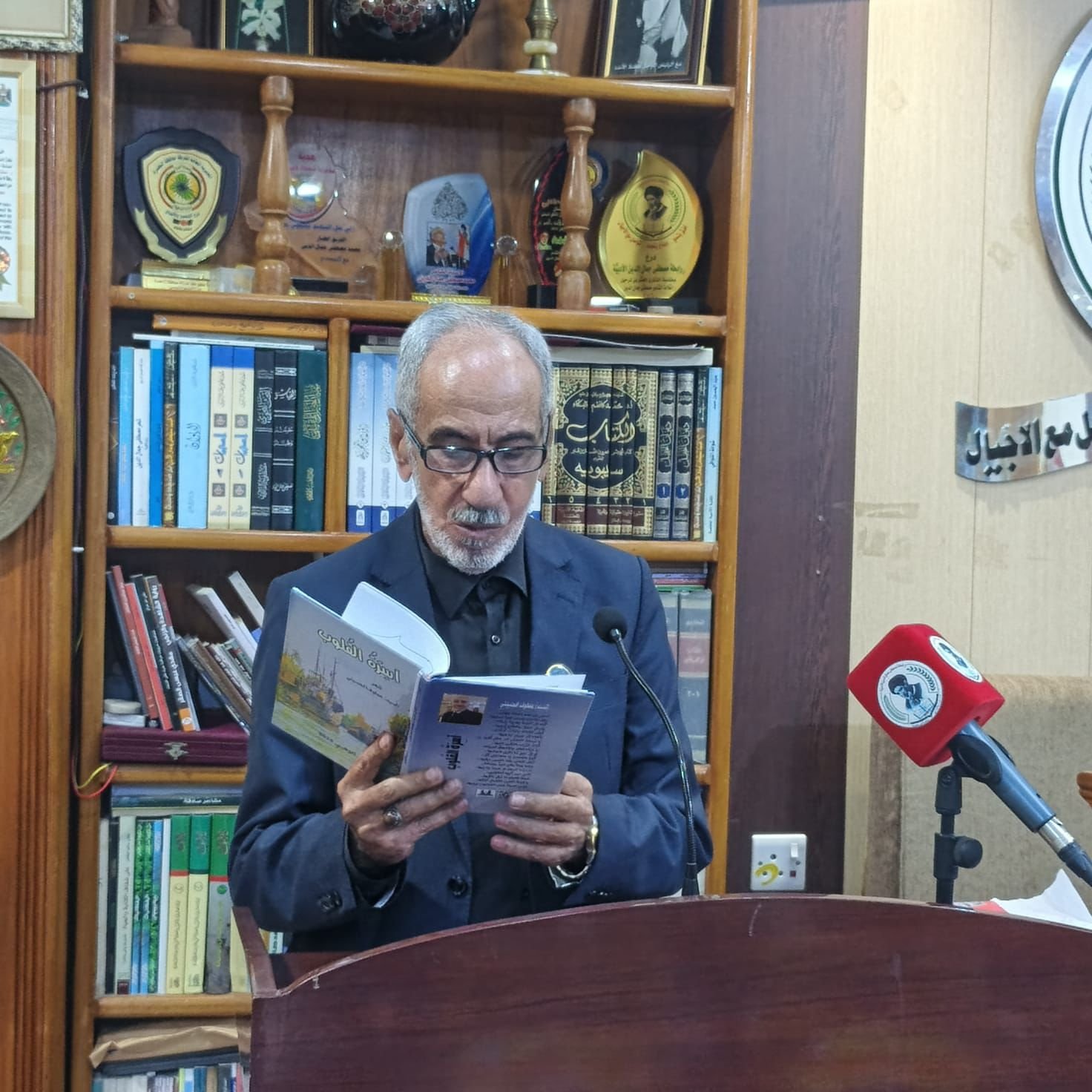 بلا عنوان 14