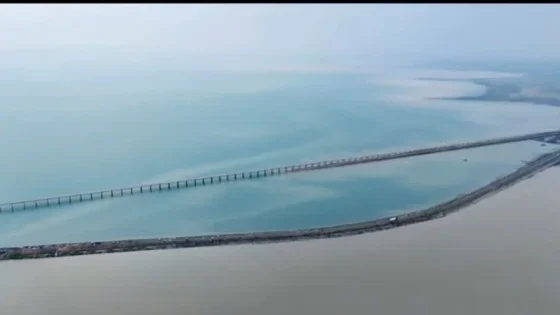 ارتفاع المياه يغلق طريق بحيرة حمرين في ديالى