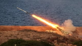 تحذير من انتقال ملوثات الصواريخ إلى العراق عبر الهواء والسيول القادمة من إيران