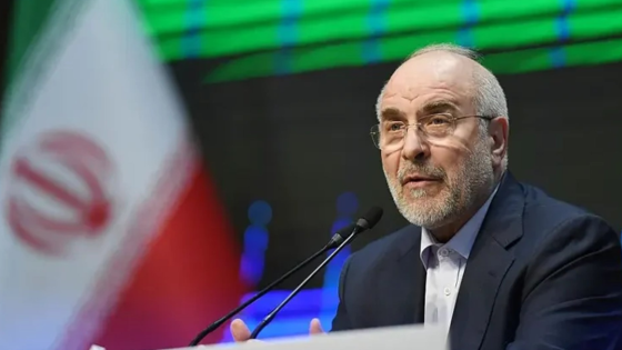 العبور في هرمز بإذننا وليس بمنشوراتكم >>قاليباف لترامب: سبع أكاذيب في ساعة واحدة!