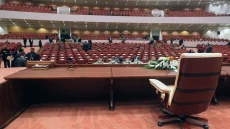 نائب: حراك نيابي لحسم 16 قانوناً مؤجلاً في الدورة النيابية الخامسة