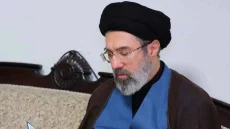 كيف يتم التواصل بين قادة الحرس الثوري الايراني ومجتبى الخامنئي؟