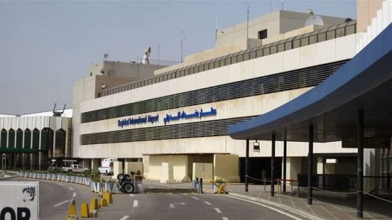 أمن المطارات يوضح بشأن منع دخول المواطنين إلى صالة الاستقبال