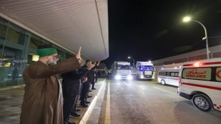 علن الأمين العام للعتبة العباسية المقدسة السيد مصطفى مرتضى آل ضياء الدين، انطلاق القافلة الإغاثية الثانية إلى الشعب الإيراني.