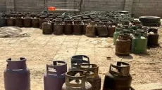 ضبط موقع غير قانوني للمتاجرة بـ”غاز الطبخ” في بغداد ومصادرة 599 أسطوانة مخالفة