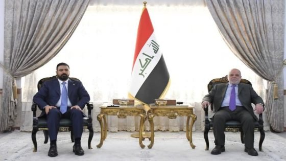 العبادي يدعو الزيدي لاعتماد مبدأ الكفاءة والنزاهة في اختيار الوزراء