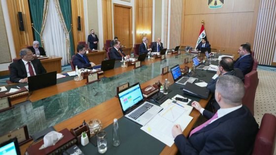 مجلس الوزراء يعيد ربط إدارة المطارات بالملاحة الجوية