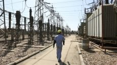 برلمانية تدعو إلى التحقيق في شبهات فساد بفرع توزيع كهرباء واسط