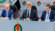 اجتماع موسع في وزارة النفط لمعالجة الأزمات ومكافحة الفساد