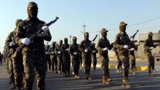 المقاومة” تعلن عدم تخليها عن سلاحها: سنطور قدراتنا العسكرية ونحذر للحكومة والمسؤولين، وندعوهم  إلى “الانصياع للمقاومة