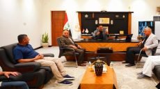 نائب محافظ البصرة الإداري يبحث استكمال خدمات الأراضي المخصصة لطياري القوة الجوية وطيران الجيش