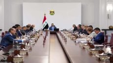 رئيس الوزراء  يوجه الوزراء بإعفاء أي وكيل أو مدير عام تظهر بحقه شبهات فساد