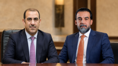 بعد أنباء مغادرته العراق.. خالد بتال يظهر برفقة الحلبوسي