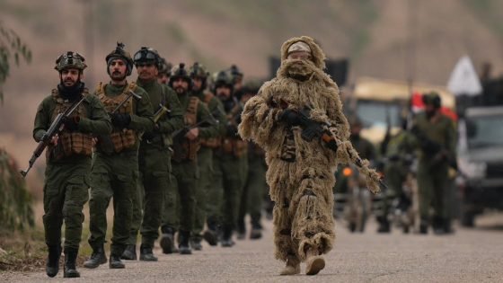 ضباط الجيش سيدخلون الهيئة تغيير ملابس الحشد والرتب والشارات.. نقل وتقاعد بالقرعة و5 قرارات أمام بغداد