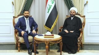 عضو المكتب السياسي لصادقون  أحمد عدنان :العصائب علمت بتلفون ترامب: الدم برقبة الفياض والزيدي أبلغه بساعة القصف السعودي