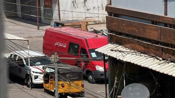 الدفاع المدني يواصل البحث عن مفقودة بعد انهيار مبنى سكني في البصرة