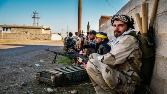 توافق شيعي.. سلاح الفصائل إلى مخازن الحشد مع إقرار قانون الخدمة والتقاعد